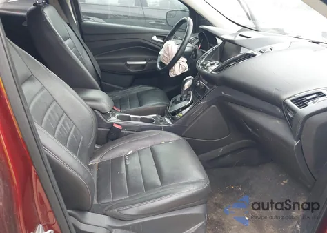 2014 Ford Escape Titanium z USA, uszkodzony, nr VIN 1FMCU0JX1EUB33892